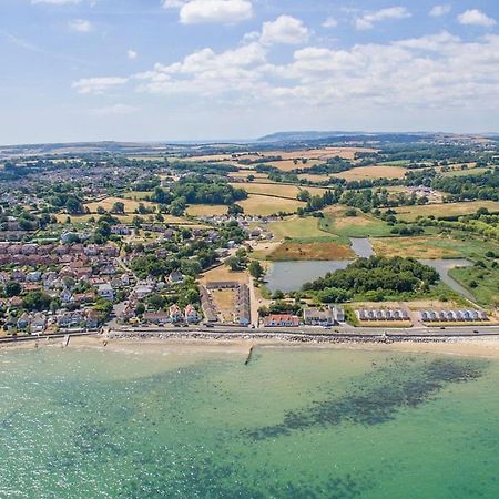 Salterns Village Seaview Esterno foto